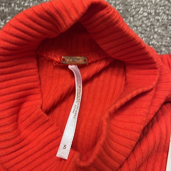 Free People Red Lala Cropped Top Size S - Picture 5 of 7